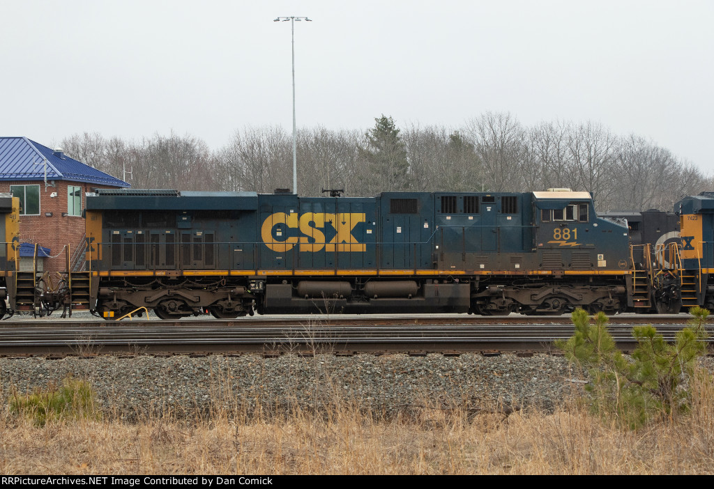 CSXT 881